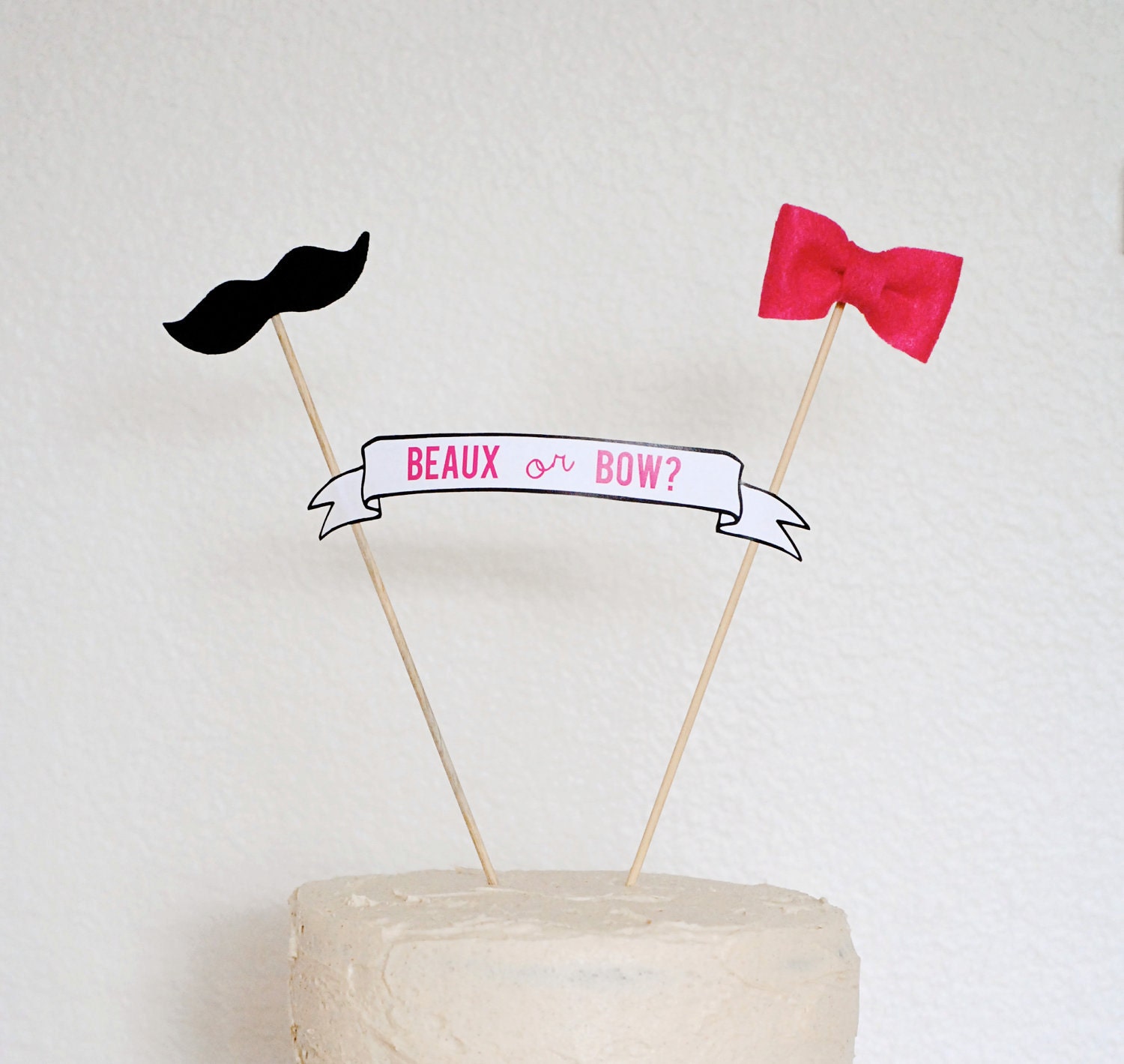 Gender Reveal Party Cake Topper: Beau or Bow