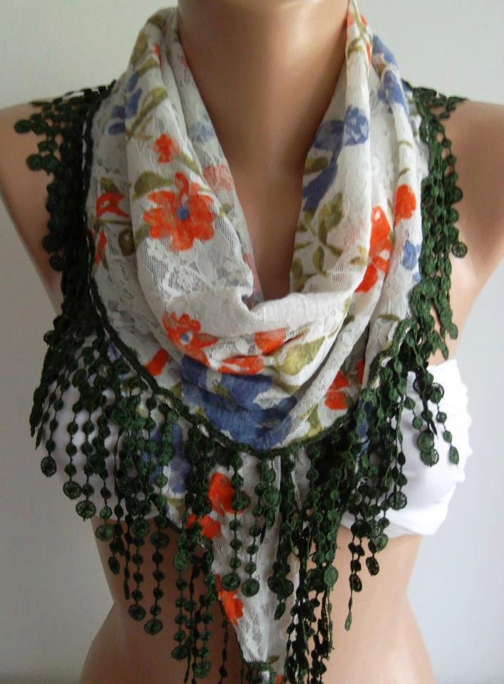 ON SALE Elegance Scarf with Lacy Edge