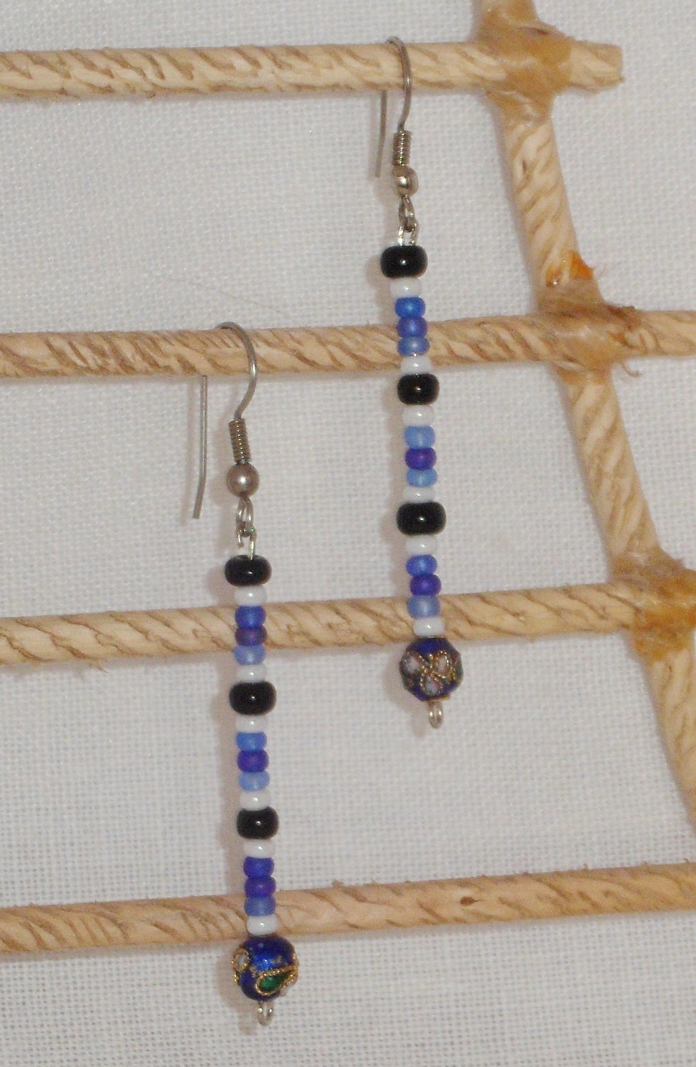 Beautiful cloisonne drop dangling earrings