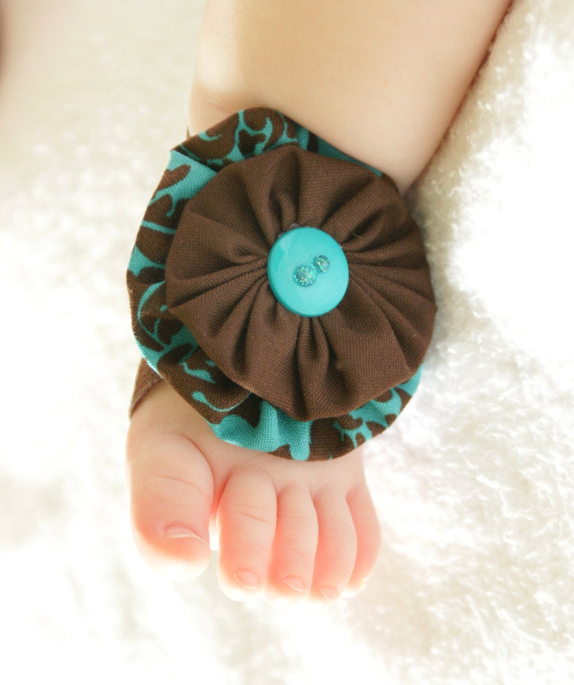 Little Miss Muffet Tootsies Handmade Baby Barefoot Sandals with Cute Yo-Yo and Matching Embelishments One Pair