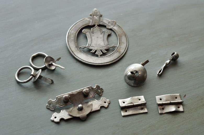Victorian box decorative hardware