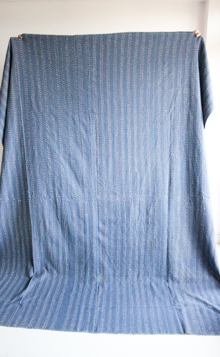 Ikat Quilt in Blue Queen Size