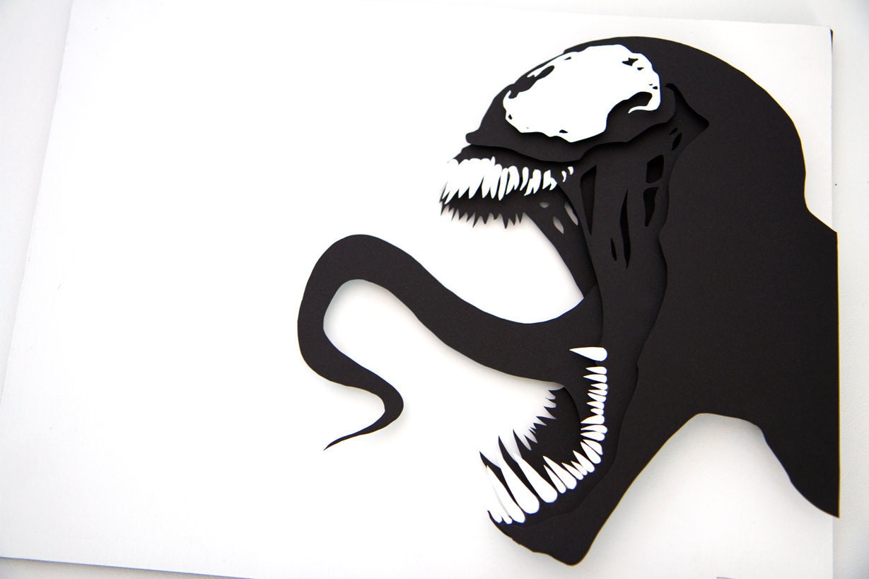 VENOM - Marvel (Luvisi) 12x16 - handcut 3D papercraft