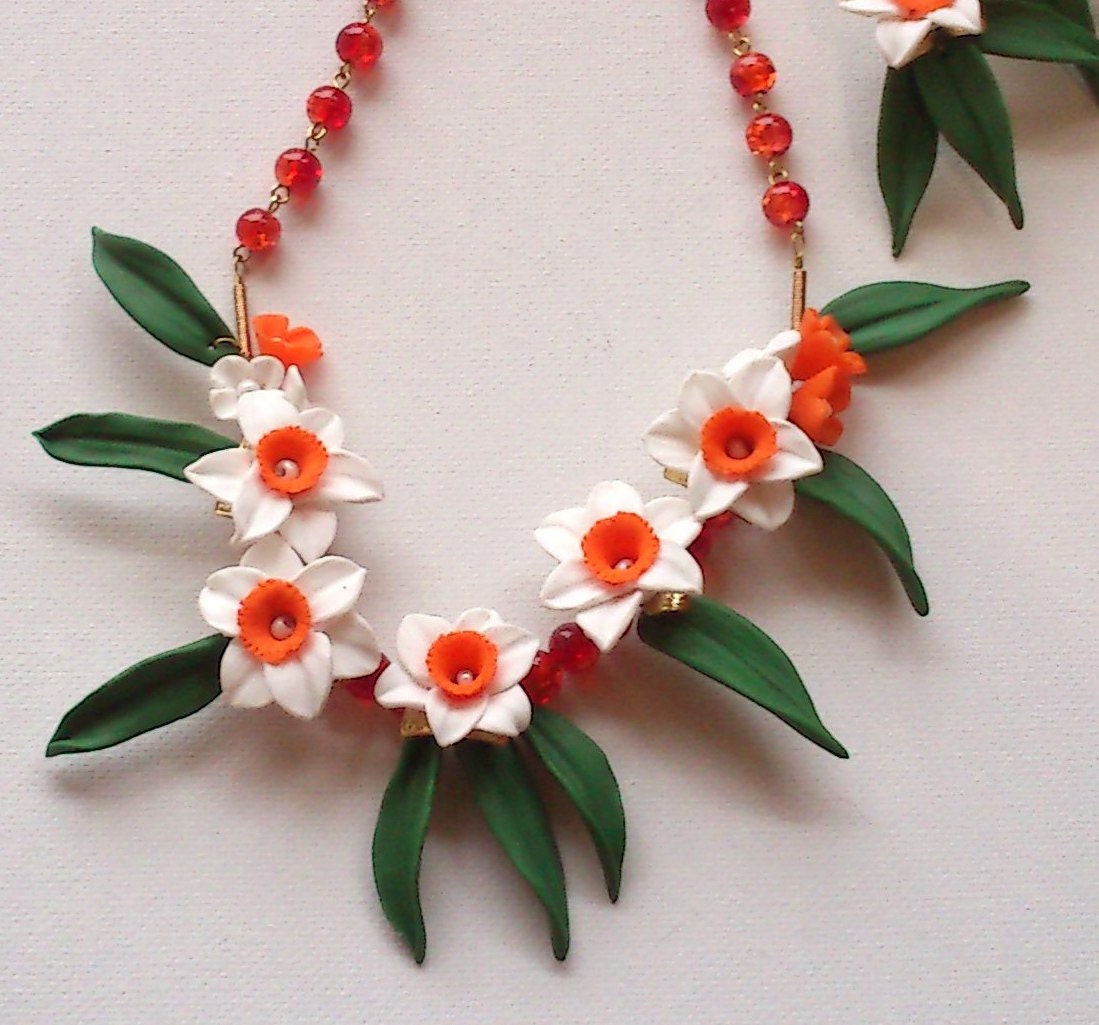 Narcissus  jewelry set - Flower necklace and earrings- Orange and white set - MADE TO ORDER