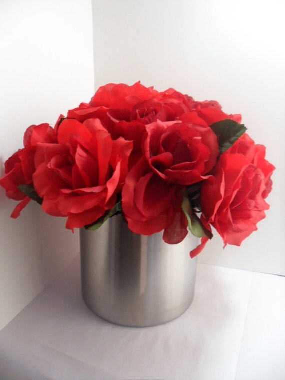 Luxury Red Rose Bouquet