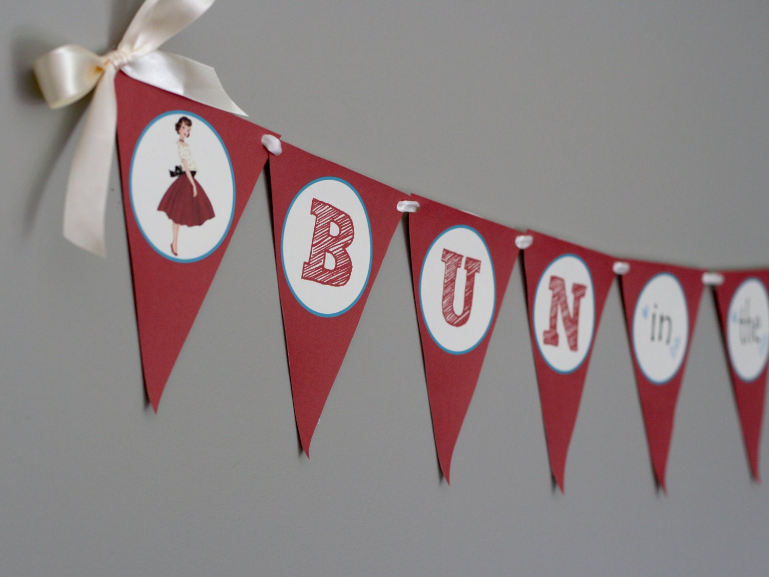 Retro Baby Shower Banner - BUN In THE OVEN Printable Il_570xn