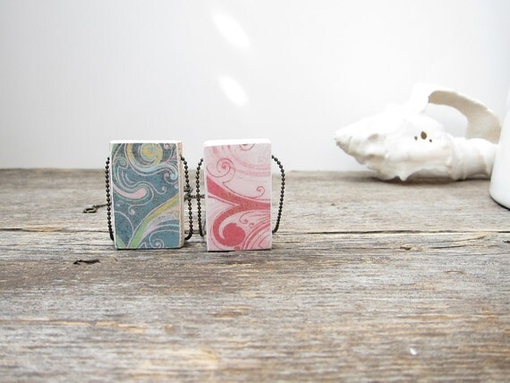 Rustic, woodland floral style print wood pendant 1" x 1.5", on 18" or 30" chain. Reversible, hand finished, pink, cream, blue, yellow.