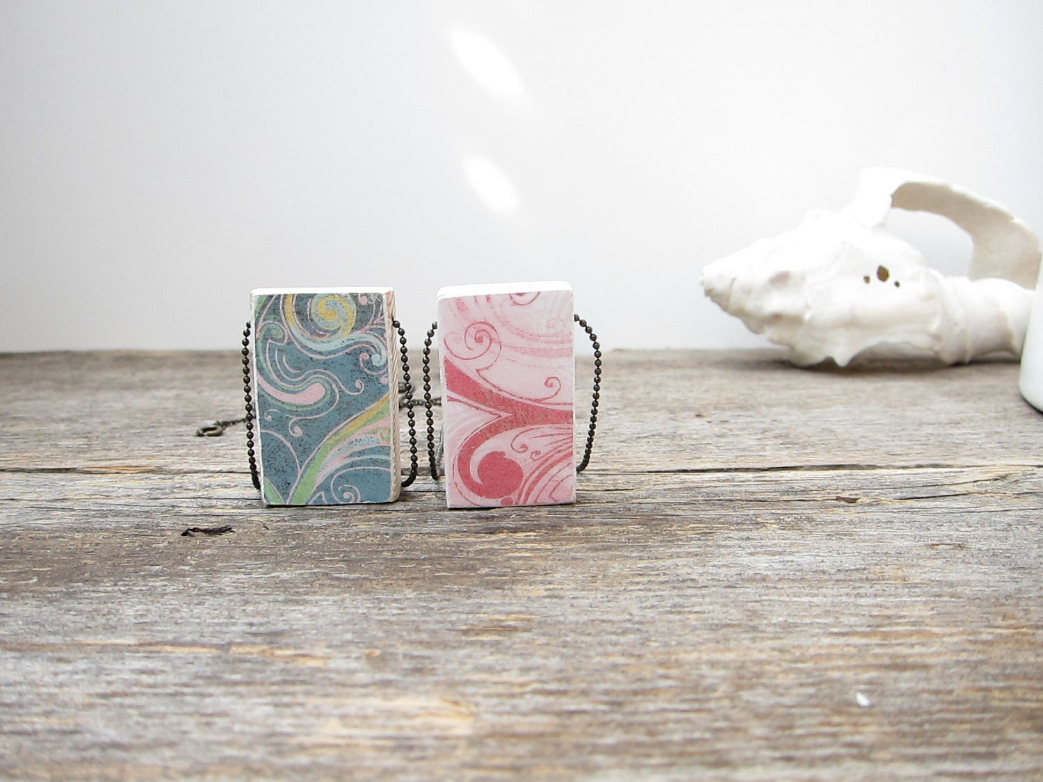 Rustic, woodland floral style print wood pendant 1" x 1.5", on 18" or 30" chain. Reversible, hand finished, pink, cream, blue, yellow.