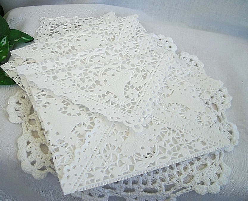 Vintage Inspired Doily Paper Lace Envelopes, Handmade, White, Shabby Chic Wedding Invitaion Liners, A2 Size 20 Piece Set