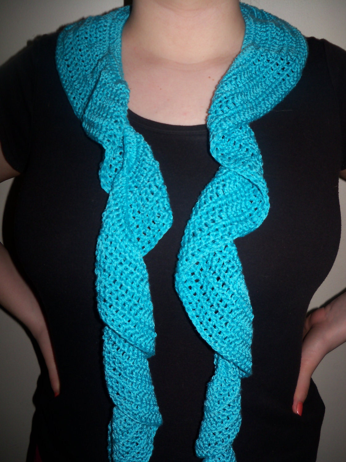 Crocheted Ruffle Scarf - turqoise