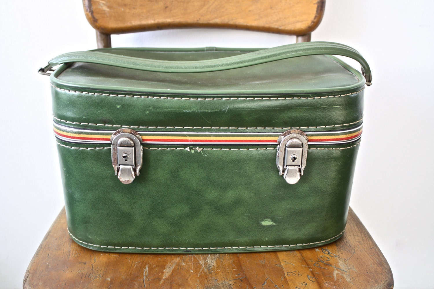 vintage train carrier // cosmetic bag