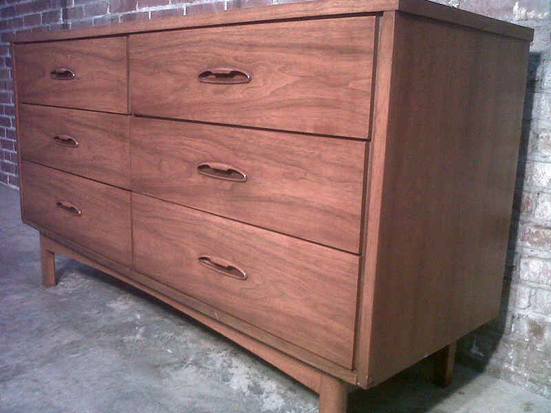 Mid-Century Danish Modern 6-Drawer Dresser / Buffet / Credenza / Sideboard  -  Nice Mad Men / Eames Era Decor