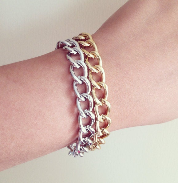 Everyday Curb Link Chain Bracelet - Silver Only