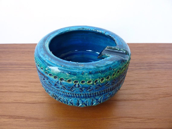 Bitossi Rimini Blue ashtray by Aldo Londi