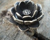 Three Dimensional Lotus Ring