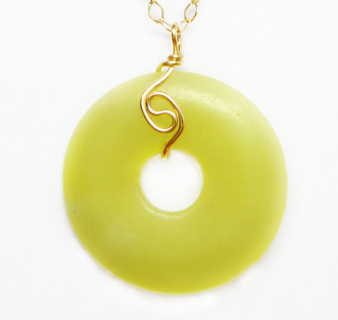 yellow agate gemstone pendant, with gold filled necklace
