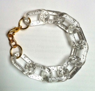 JESSA crystal clear: Plastic Chain Link Bracelet with Flecks of Silver Sparkle