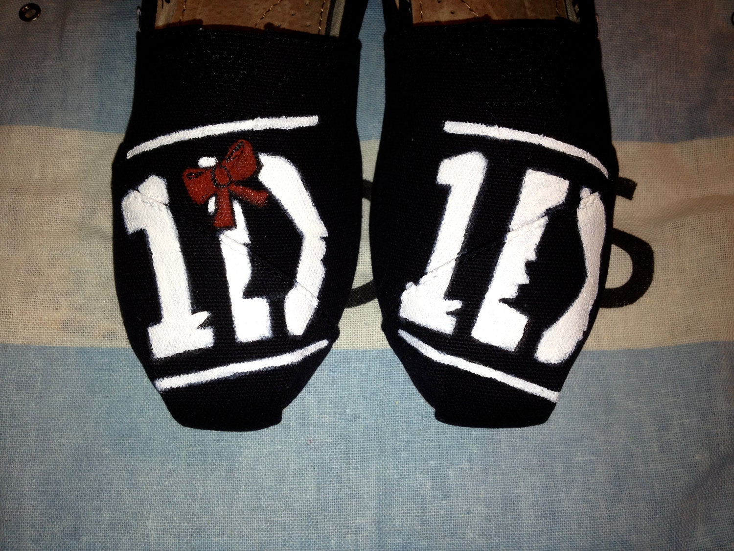 One Direction Logo with Bow Inspired TOMS Shoes