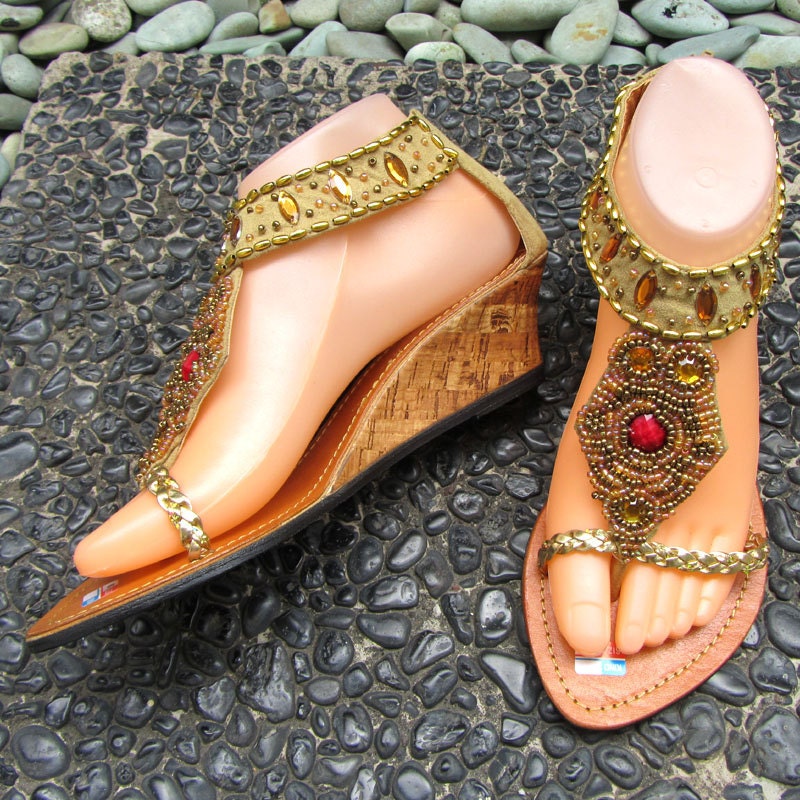 Crown Wedges Sandals - Suede - Beige