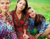 Set of 5 cotton bridesmaid robes. Dressing gowns or getting ready dresses. Gifts for bridesmaids or bridal party robes.