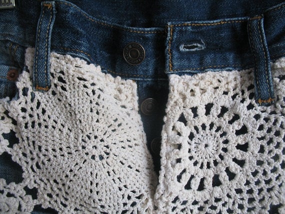 Levi's 501 Ecru Crochet Cut-Off Denim Midrise Shorts S/M