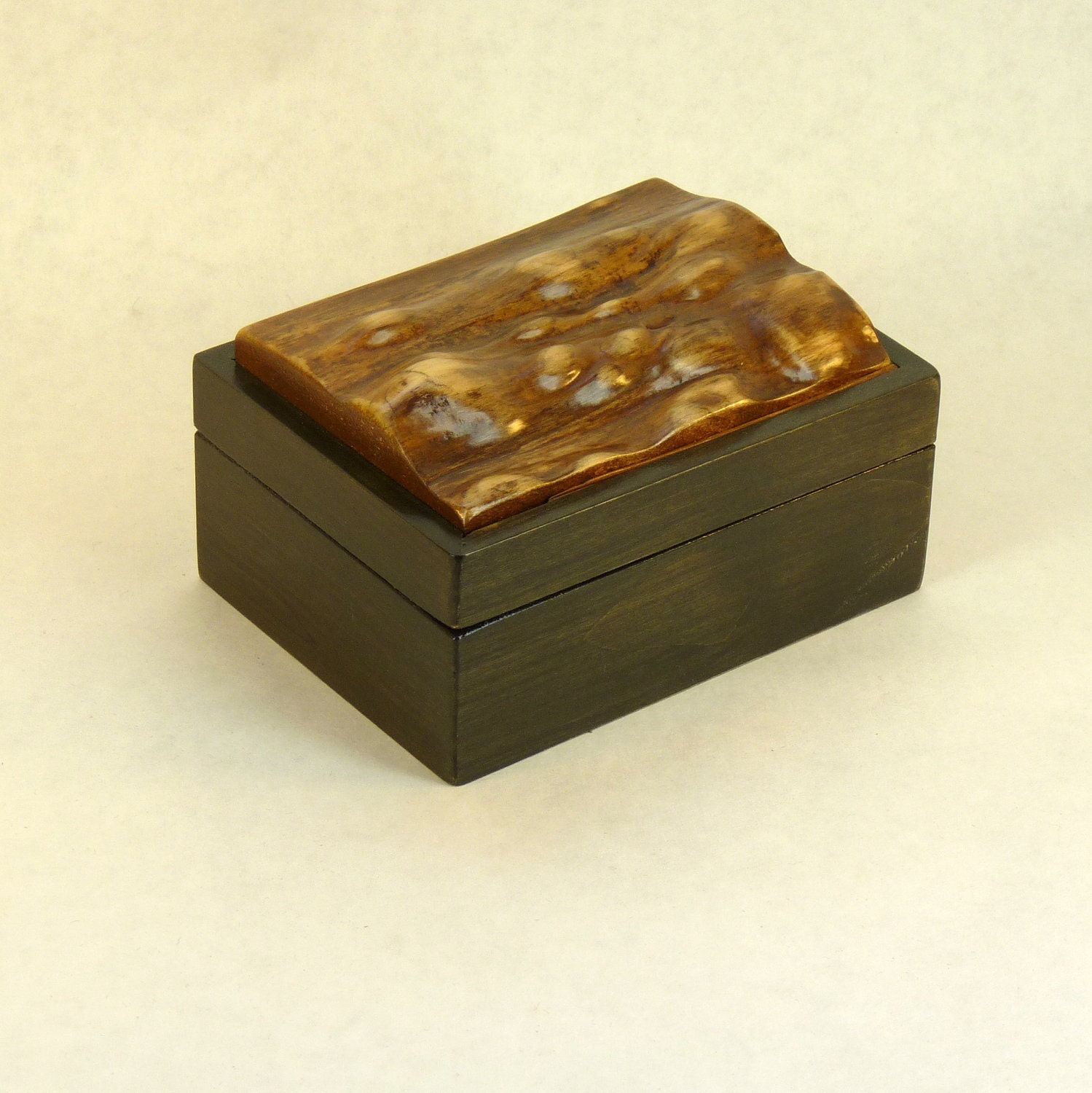 Live Edge Keepsake Box