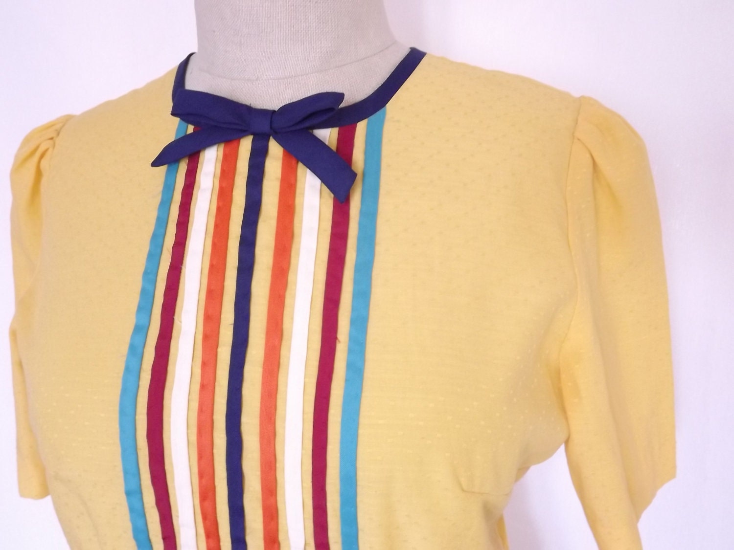 VTG 1950's Yellow Wig...