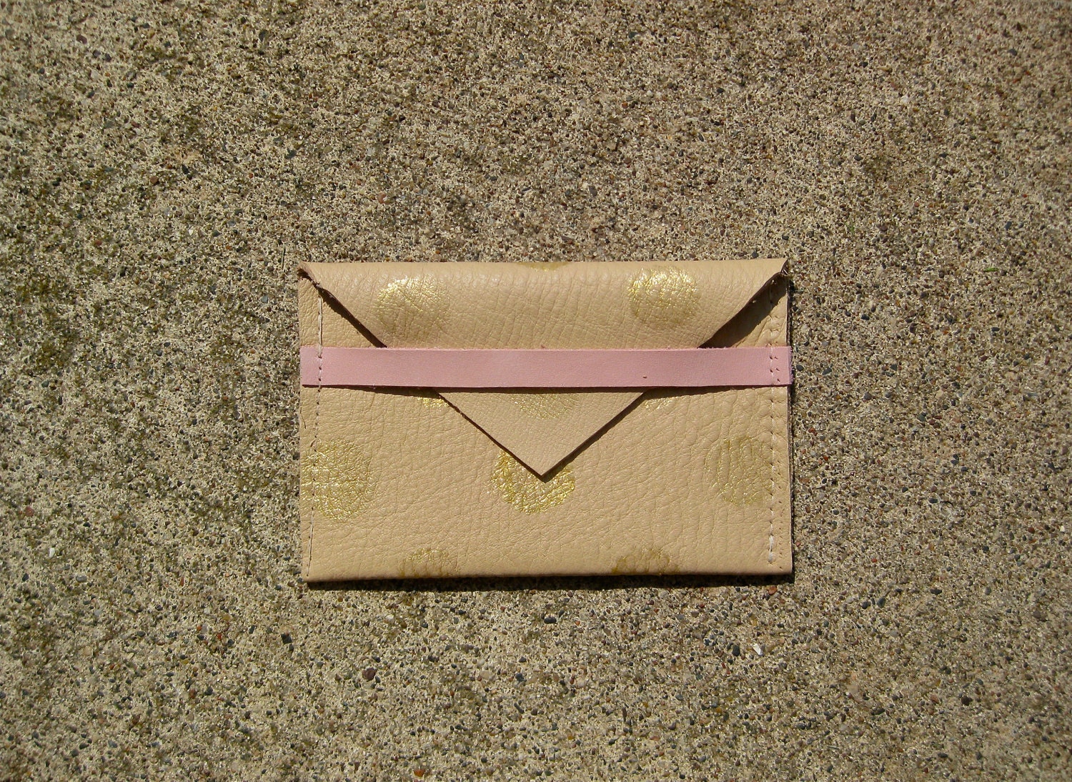 avgvst business card holder - bone/gold/blush