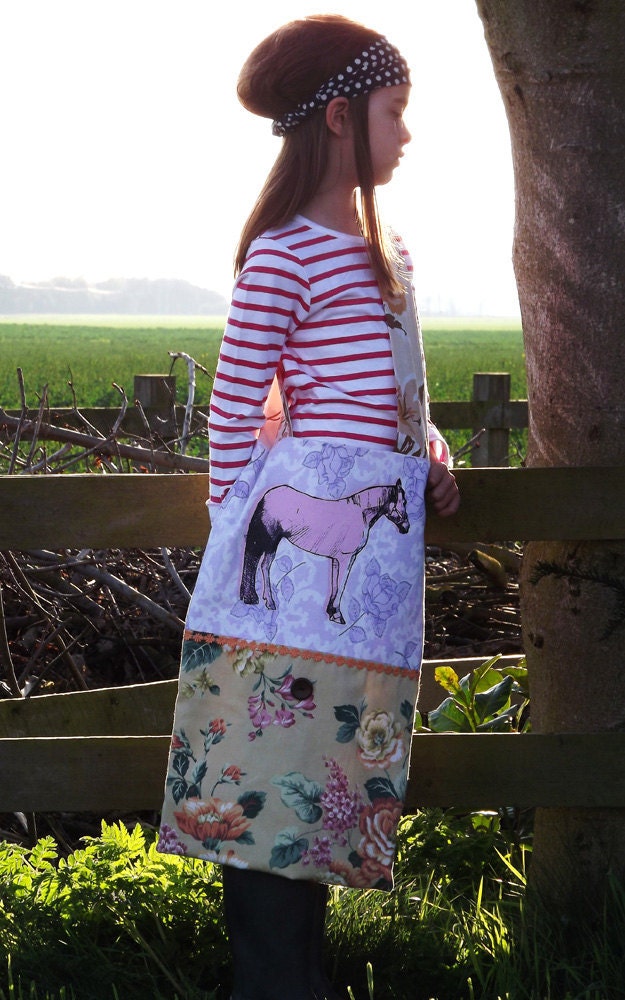 Lonesome Horse screen printed tote bag. (Large).