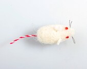 Mouse pin button - white mouse made from wool. Made to order.