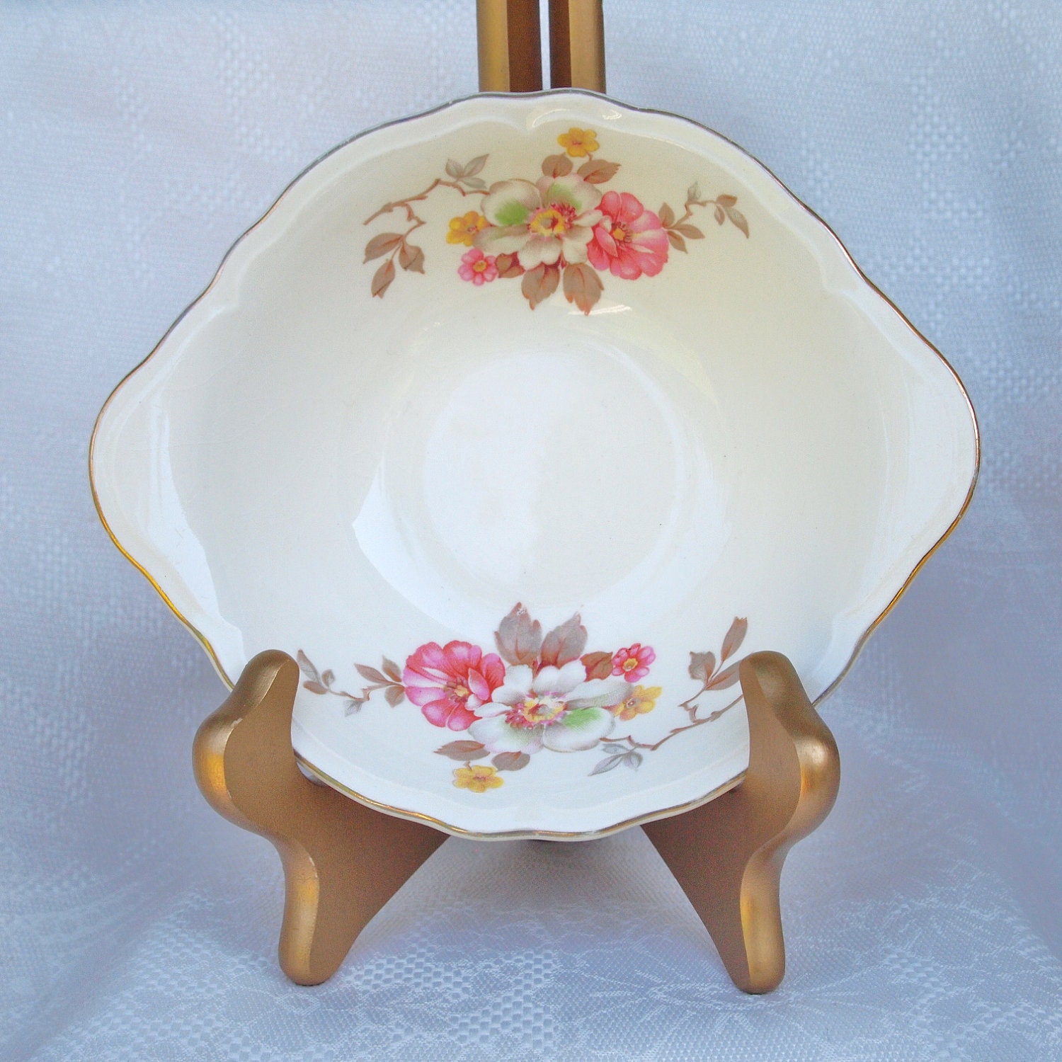 Vintage Knowles Pretty Fine China Small Dessert Bowls with Flowers -Set of 4 Circa 1950
