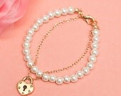 GOLD Heart Lock - Ooh La La Pearl & Chain Charm Bracelet