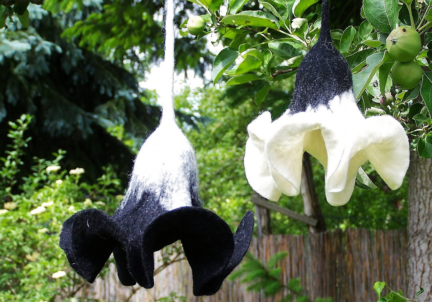 Blossom of felt, felt, Window decoration set, large,2x hanging flowers
