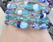 Handmade Blue Glass Bead Memory Bracelet