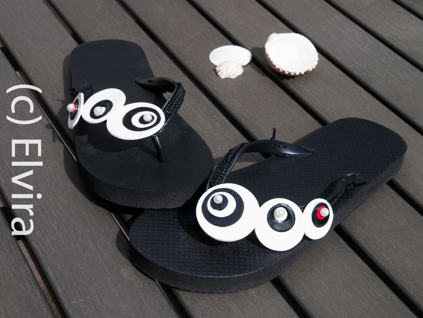 Flip Flops, black & white beads, embellished flip flops,flip flops slippers, decorated sandals, black and white beads, beaded flip flops