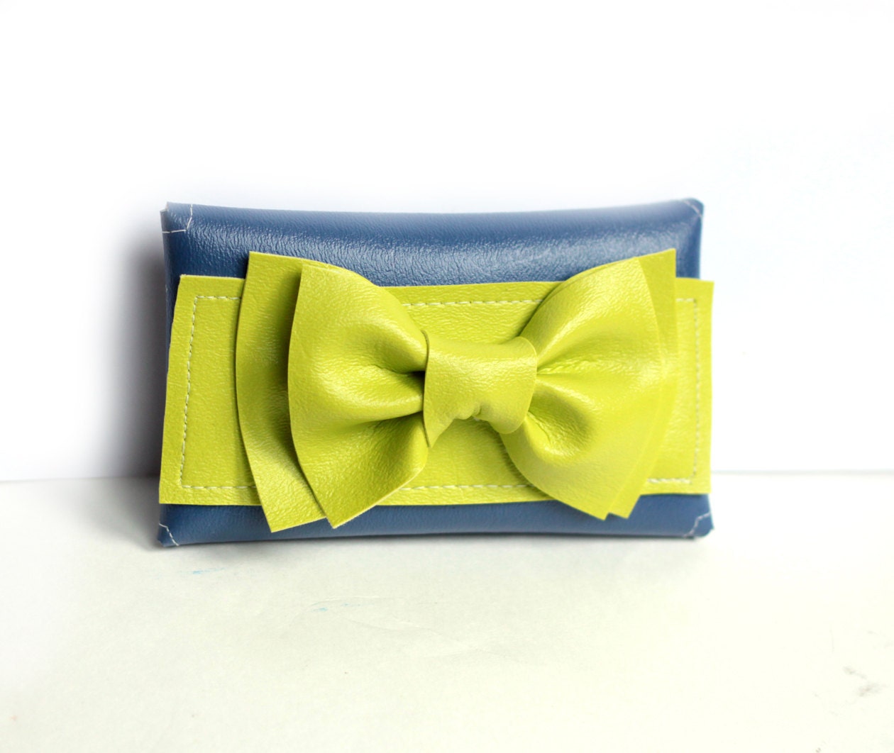 Big Bow in lime green and blue iPhone Case, Smartphone case, neon, case for Android, envelope,trendy, iPhone 4s, iPhone 4,