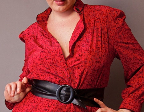 Super sexy 1980s black, red and magenta button down shirt dress. Size 10