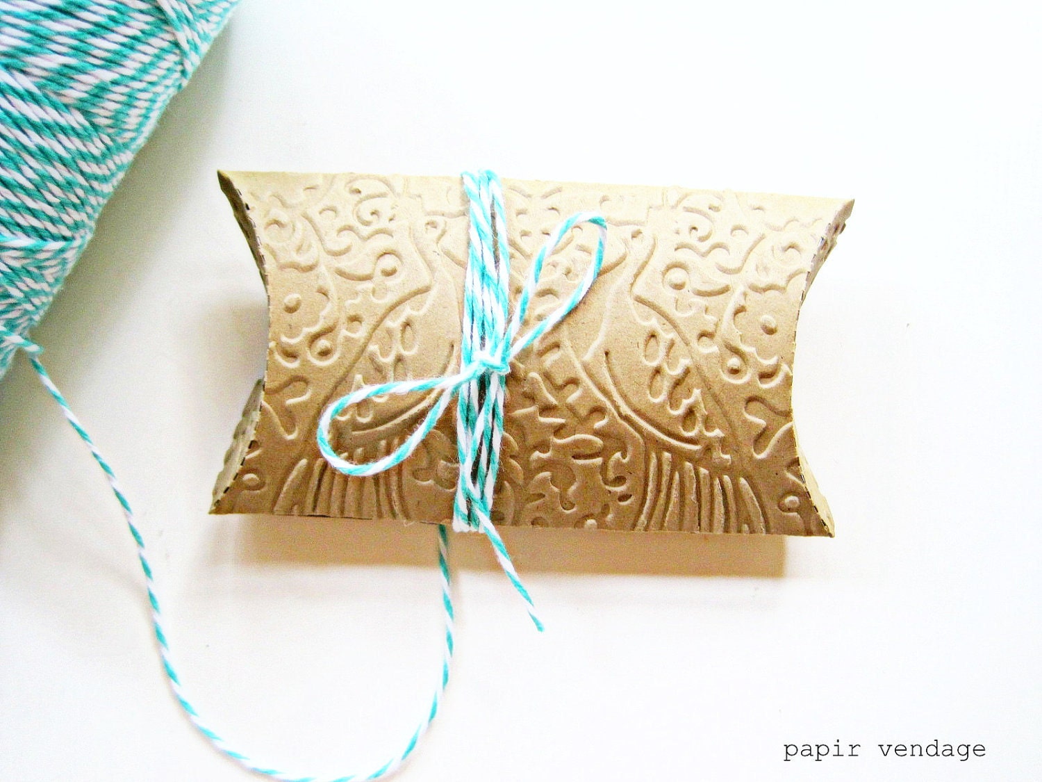 10 Peacock Embossed Pillow Boxes, Jewelry Boxes, Wedding Favor Boxes, Party Favor Boxes , Embossed Pillow  Boxes