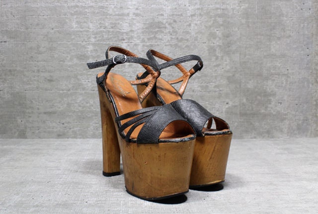 Vtg 70s Glam Leather Wood Monster Platform Sky High Sandals 5- 5.5