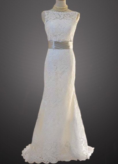 Custom make Vintage Wedding Dress A LINE Bridal Gown Bridesmaid Lace Flower Dress Satin Sash