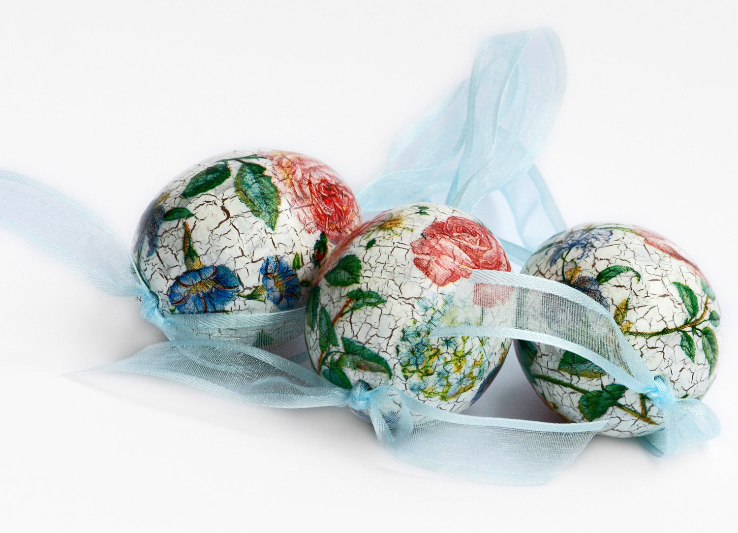 SALE 20% Set of 3 Handmade Decoupage Eggs Decorated with Roses and Cracked Effect