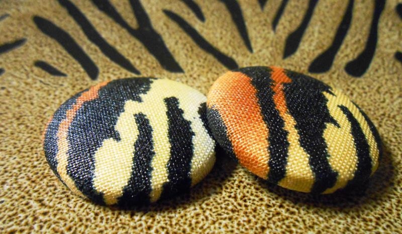 Button Earrings - Animal Print, Tiger
