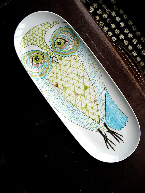 Owl Illustration on long platter plate