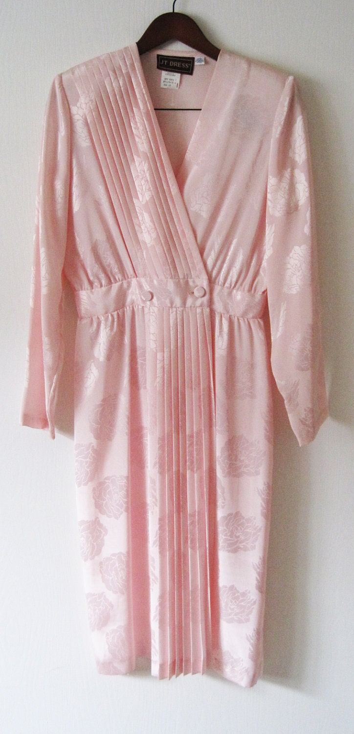 light pink 1980s vintage dress in perfect condition size 10