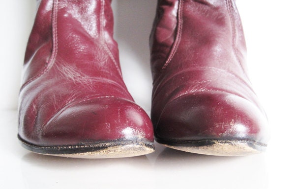 vintage hush puppies leather boots heels burgundy grape size 7.5W womens