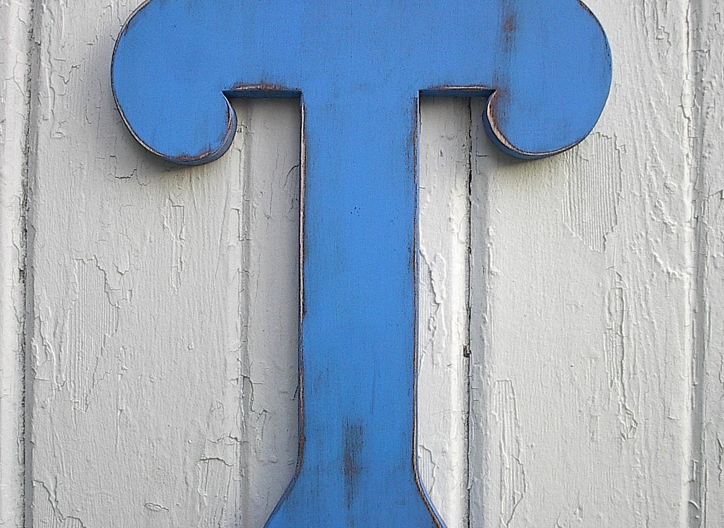 Shabby chic Wedding decor Wooden Letters T Rustic Wedding decor Wooden Wall Hanging Blue