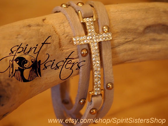 Side Cross Bracelet: Beige Leather