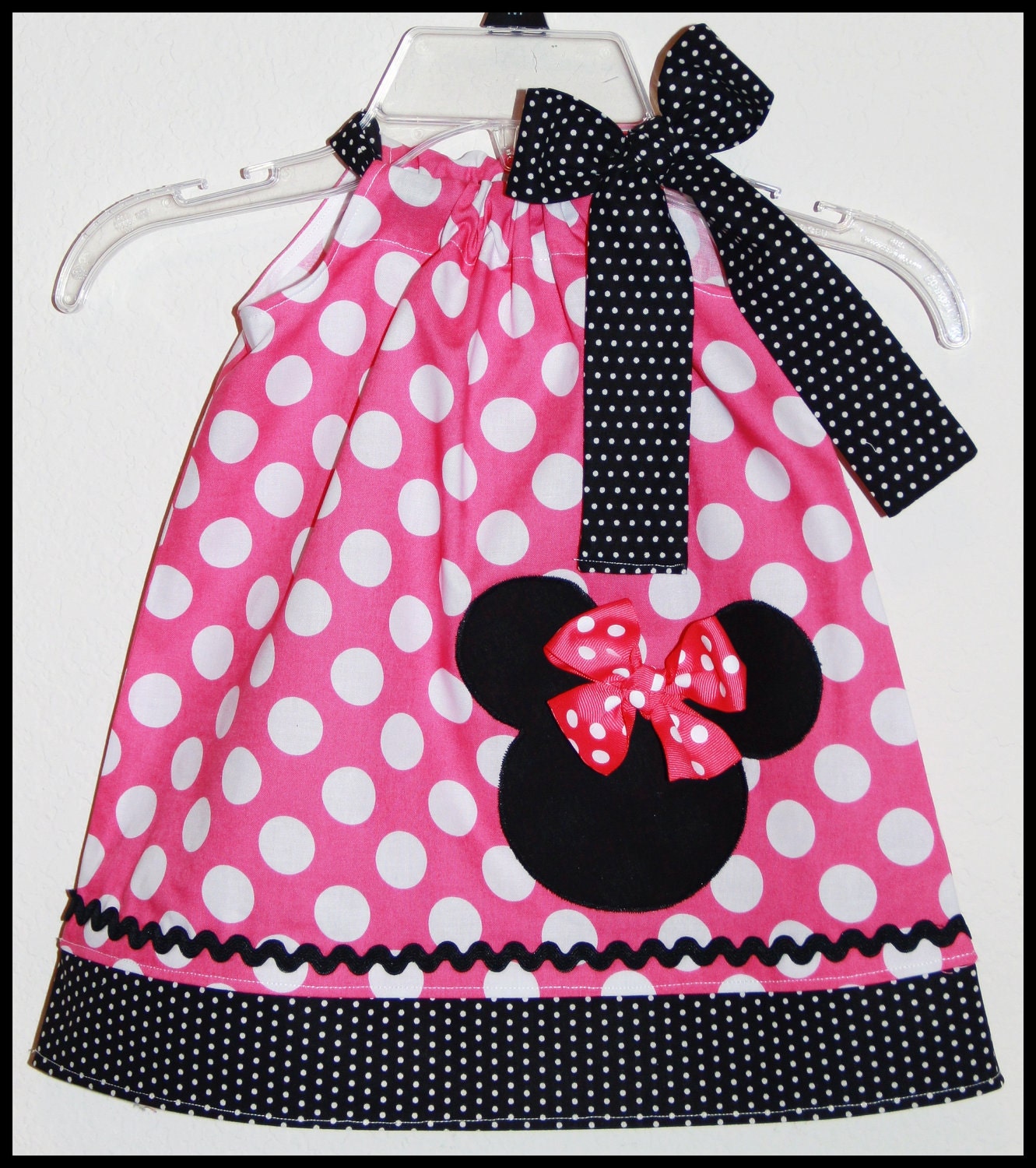 Super Cute Minnie Mouse Applique Dress in Hot pink dot