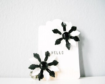 Mad Men vintage flower earrings - black white enamel 1960s costume jewelry