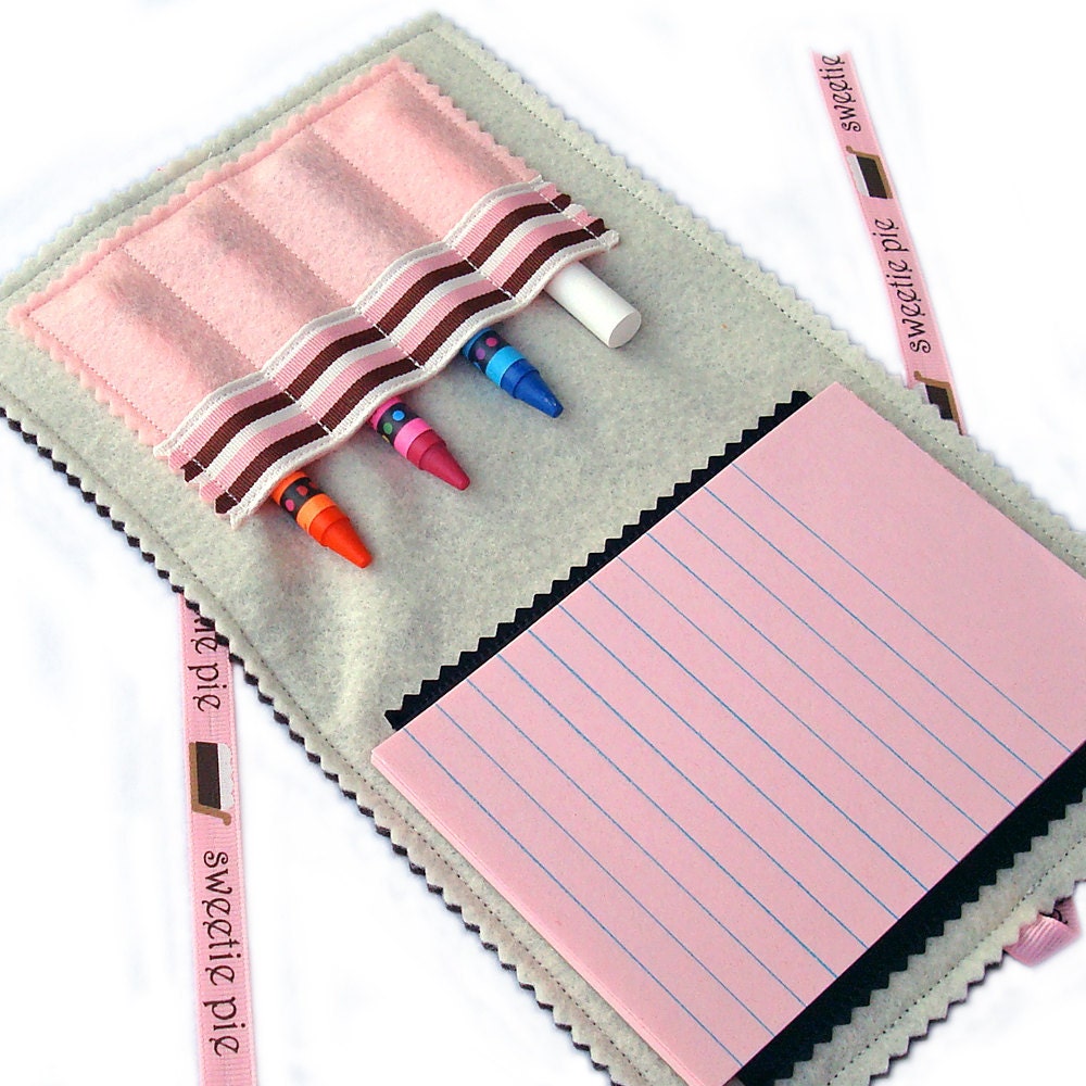 Crayon Wallet & Chalk Mat Art Folio: Sweetie Pie - arts and crafts coloring travel toy / travel game - take 20% off